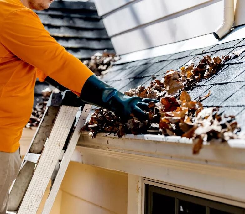 Guttering Giffnock 2 Guttering 4 e1783940070958