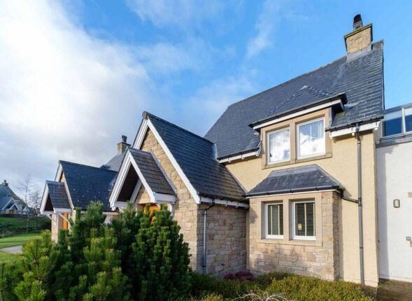 Stamperland Roofers 1 Roofing e1783948918332
